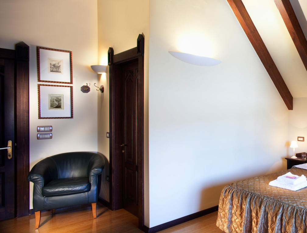 Hotel Villa Giulia ガルニャーノ 部屋 写真