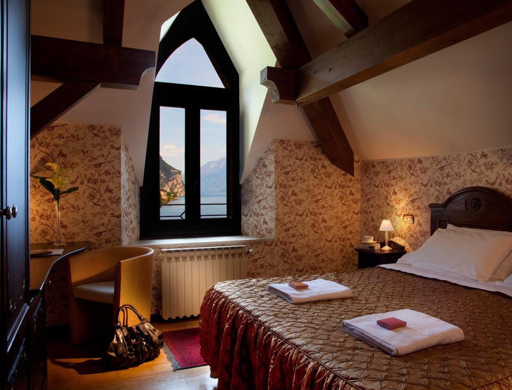 Hotel Villa Giulia ガルニャーノ 部屋 写真