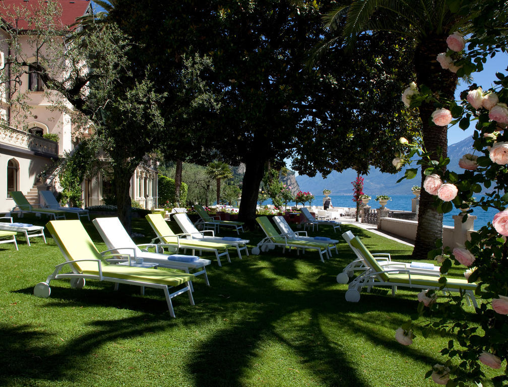 Hotel Villa Giulia ガルニャーノ エクステリア 写真